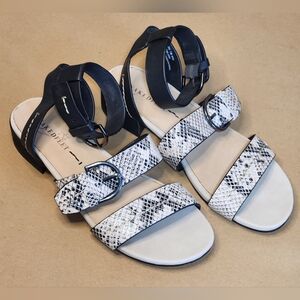 Naked Feet Sandals “Zeke”Snake Print Strappy Sandals in women’s size 7.5